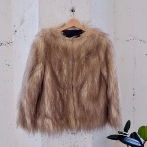 Show stopper faux fur ZARA jacket